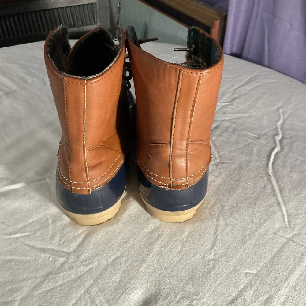 Twisted Slip In And Step Out Waterproof Boots Womens‎ Size 10 Rain & Snow
